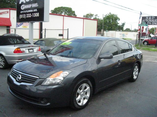 2007 Nissan Altima Pickupslt Quad Cab SWB 4WD 4x4 Truck