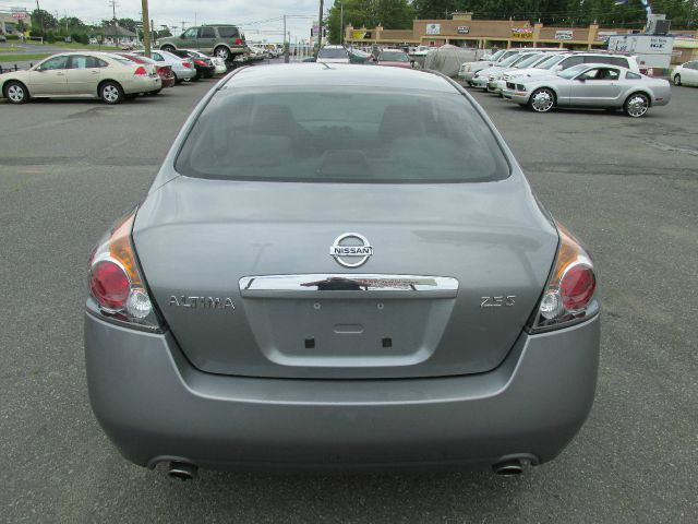 2007 Nissan Altima Pickupslt Quad Cab SWB 4WD 4x4 Truck