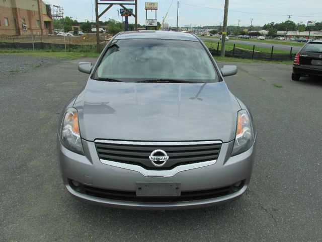 2007 Nissan Altima Pickupslt Quad Cab SWB 4WD 4x4 Truck