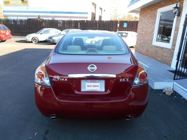 2007 Nissan Altima Pickupslt Quad Cab SWB 4WD 4x4 Truck