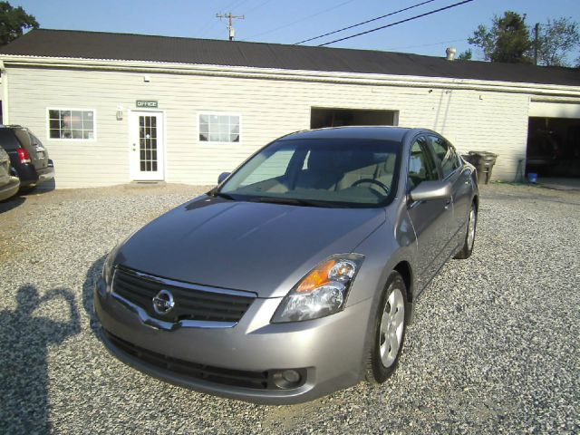 2007 Nissan Altima Pickupslt Quad Cab SWB 4WD 4x4 Truck