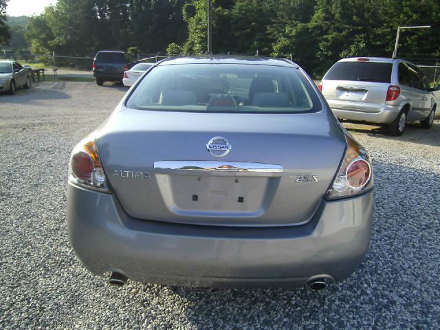 2007 Nissan Altima Pickupslt Quad Cab SWB 4WD 4x4 Truck