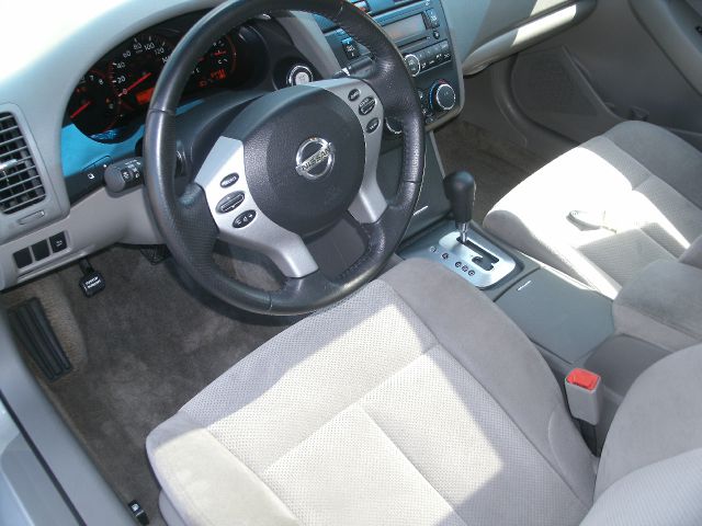 2007 Nissan Altima LE