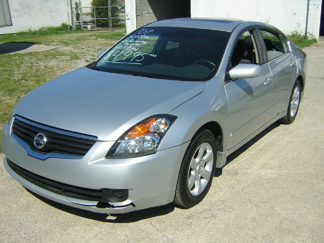 2007 Nissan Altima Pickupslt Quad Cab SWB 4WD 4x4 Truck