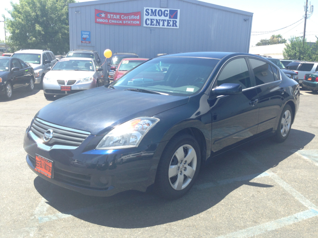 2007 Nissan Altima Pickupslt Quad Cab SWB 4WD 4x4 Truck