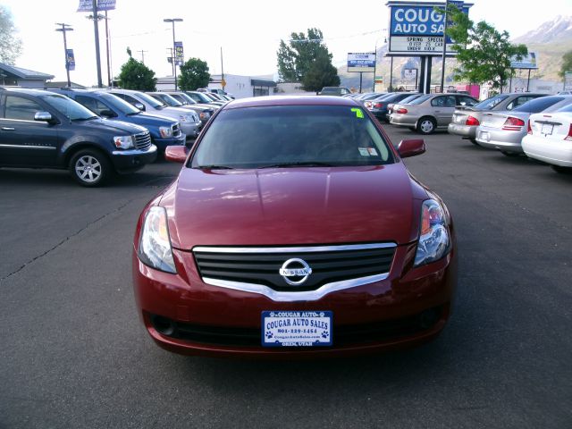 2007 Nissan Altima Pickupslt Quad Cab SWB 4WD 4x4 Truck