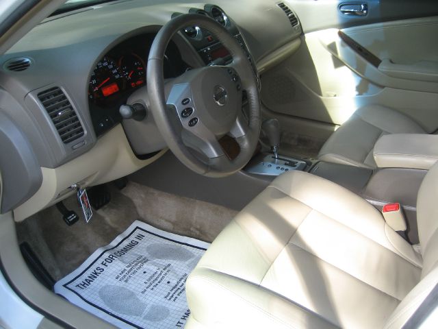 2007 Nissan Altima SLT Quad Cab 2WD