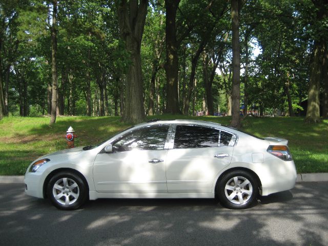 2007 Nissan Altima SLT Quad Cab 2WD