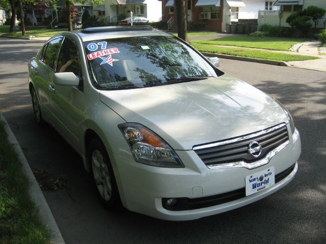 2007 Nissan Altima SLT Quad Cab 2WD