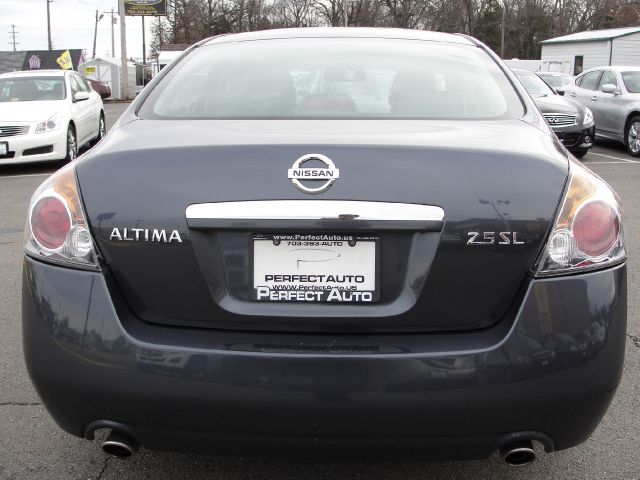 2007 Nissan Altima SLT Quad Cab 2WD