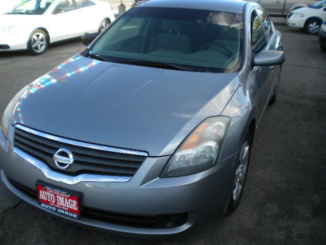 2007 Nissan Altima Pickupslt Quad Cab SWB 4WD 4x4 Truck