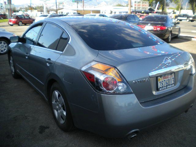 2007 Nissan Altima Pickupslt Quad Cab SWB 4WD 4x4 Truck