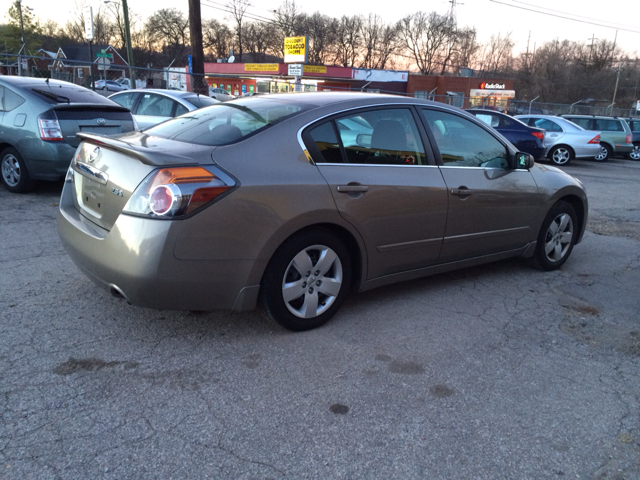 2007 Nissan Altima Pickupslt Quad Cab SWB 4WD 4x4 Truck