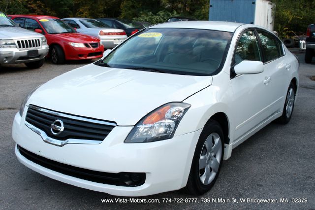 2007 Nissan Altima Pickupslt Quad Cab SWB 4WD 4x4 Truck