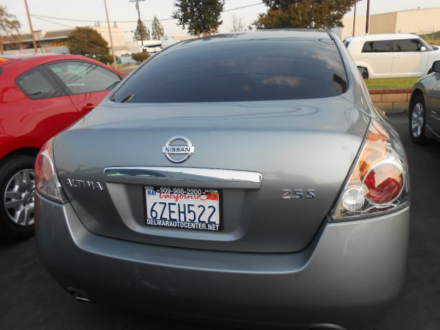 2007 Nissan Altima Pickupslt Quad Cab SWB 4WD 4x4 Truck