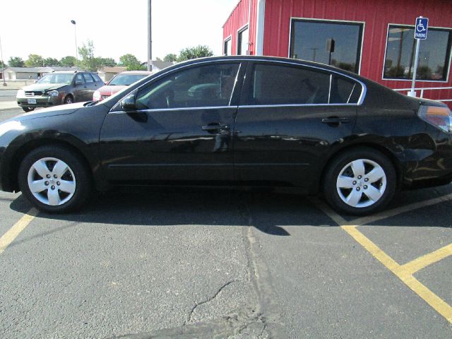 2007 Nissan Altima Pickupslt Quad Cab SWB 4WD 4x4 Truck