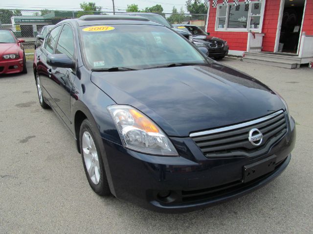 2007 Nissan Altima SLT Quad Cab 2WD