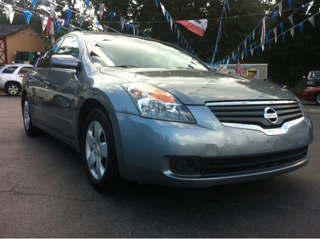 2007 Nissan Altima Pickupslt Quad Cab SWB 4WD 4x4 Truck