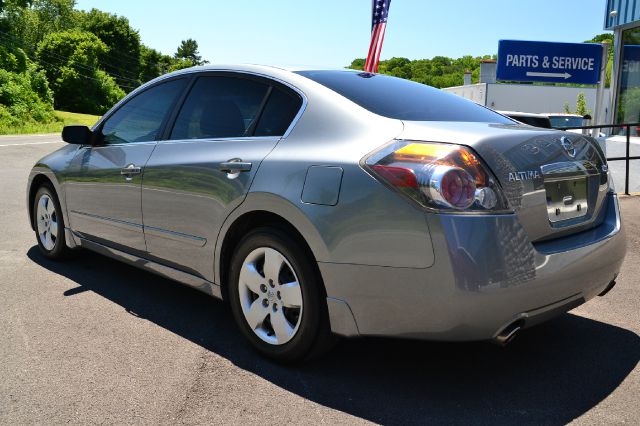 2007 Nissan Altima Pickupslt Quad Cab SWB 4WD 4x4 Truck