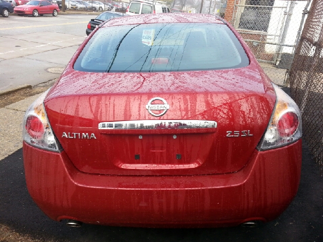 2008 Nissan Altima SLT Quad Cab 2WD