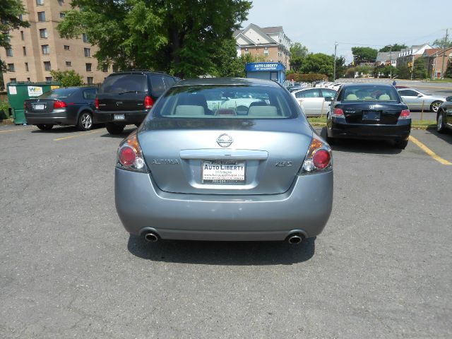 2008 Nissan Altima Pickupslt Quad Cab SWB 4WD 4x4 Truck