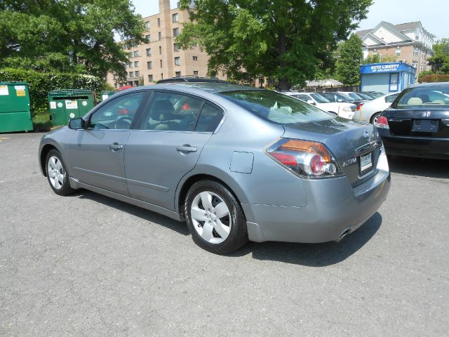 2008 Nissan Altima Pickupslt Quad Cab SWB 4WD 4x4 Truck