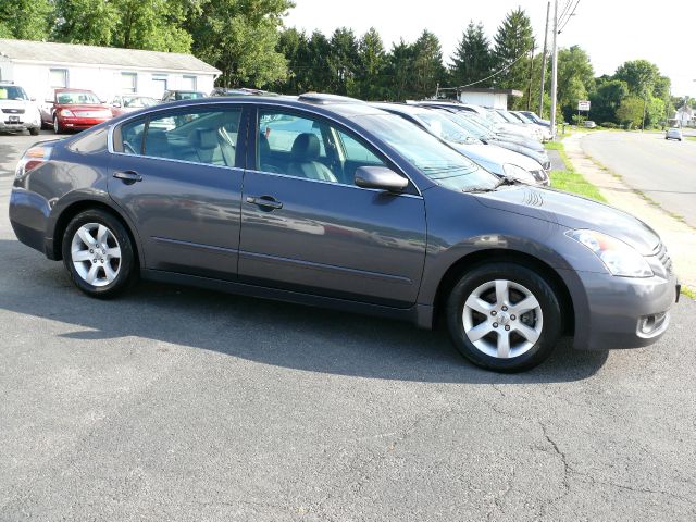 2008 Nissan Altima SLT Quad Cab 2WD