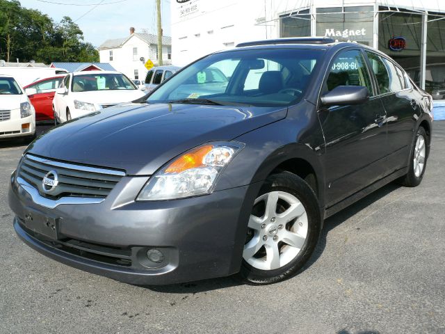 2008 Nissan Altima SLT Quad Cab 2WD