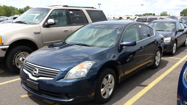 2008 Nissan Altima Pickupslt Quad Cab SWB 4WD 4x4 Truck