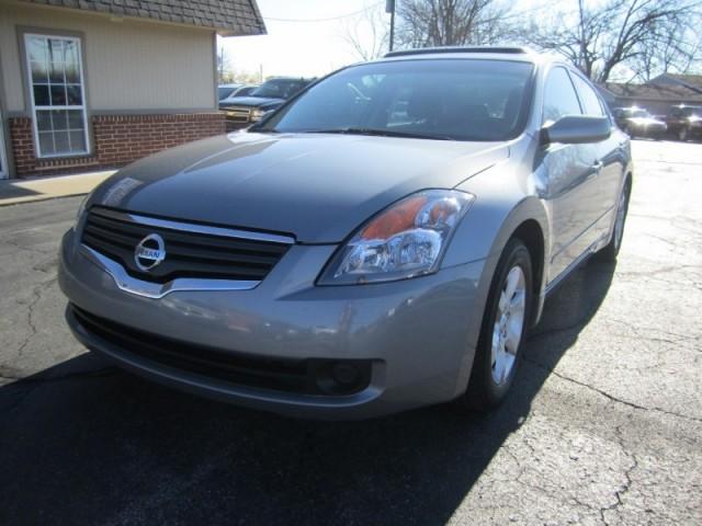 2008 Nissan Altima Ext Cab-no Bed