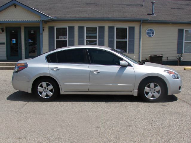 2008 Nissan Altima Pickupslt Quad Cab SWB 4WD 4x4 Truck