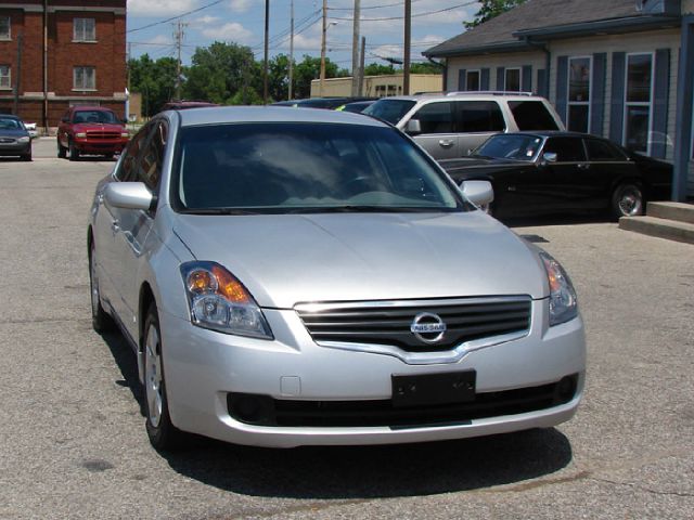 2008 Nissan Altima Pickupslt Quad Cab SWB 4WD 4x4 Truck