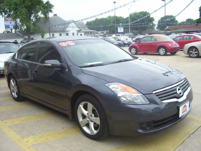 2008 Nissan Altima LE