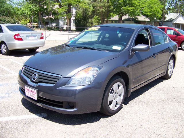 2008 Nissan Altima Pickupslt Quad Cab SWB 4WD 4x4 Truck