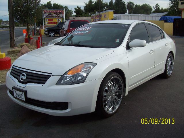 2008 Nissan Altima Pickupslt Quad Cab SWB 4WD 4x4 Truck