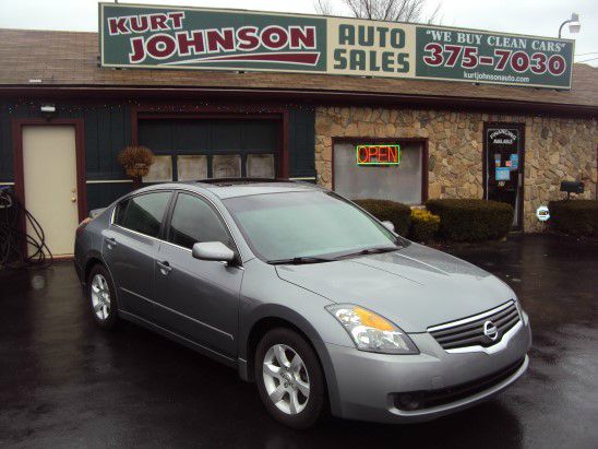 2008 Nissan Altima Pickupslt Quad Cab SWB 4WD 4x4 Truck