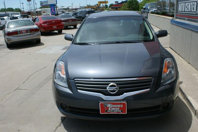 2008 Nissan Altima ESi