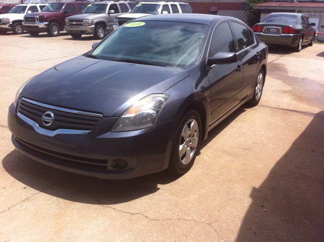 2008 Nissan Altima Pickupslt Quad Cab SWB 4WD 4x4 Truck