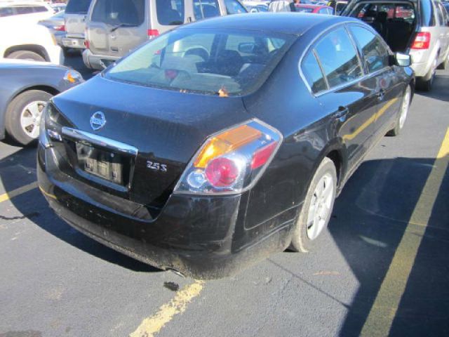 2008 Nissan Altima Pickupslt Quad Cab SWB 4WD 4x4 Truck