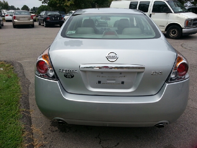 2008 Nissan Altima Pickupslt Quad Cab SWB 4WD 4x4 Truck