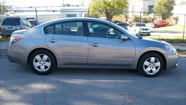 2008 Nissan Altima Pickupslt Quad Cab SWB 4WD 4x4 Truck