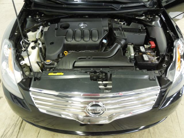 2008 Nissan Altima Pickupslt Quad Cab SWB 4WD 4x4 Truck