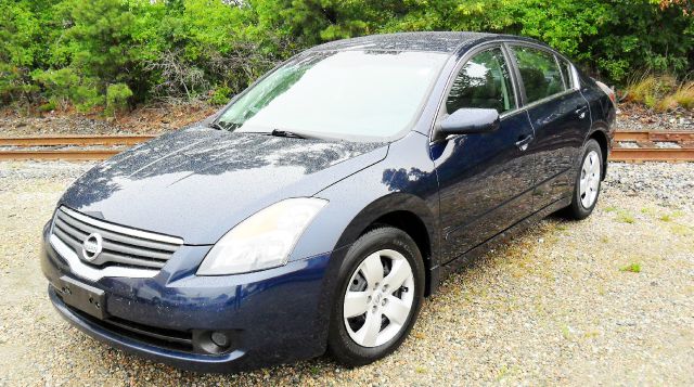 2008 Nissan Altima Pickupslt Quad Cab SWB 4WD 4x4 Truck