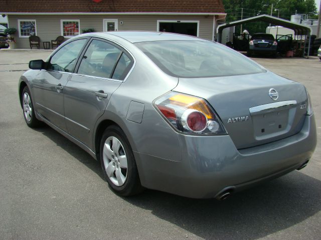 2008 Nissan Altima Pickupslt Quad Cab SWB 4WD 4x4 Truck