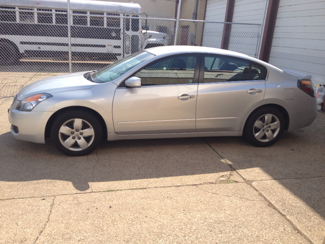 2008 Nissan Altima Pickupslt Quad Cab SWB 4WD 4x4 Truck