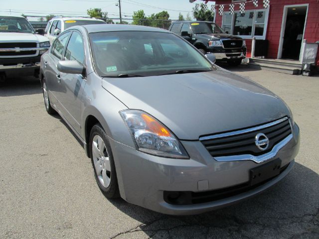 2008 Nissan Altima Pickupslt Quad Cab SWB 4WD 4x4 Truck