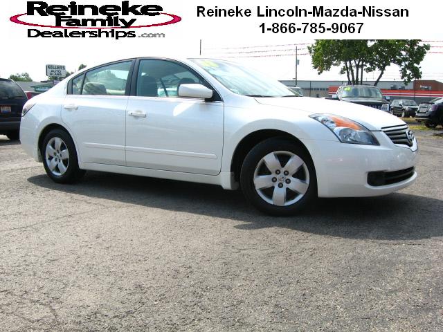 2008 Nissan Altima Pickupslt Quad Cab SWB 4WD 4x4 Truck