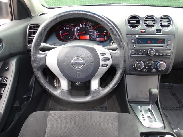 2008 Nissan Altima AWD V6 W/ Moonroof, BOSE Soundheated Leather