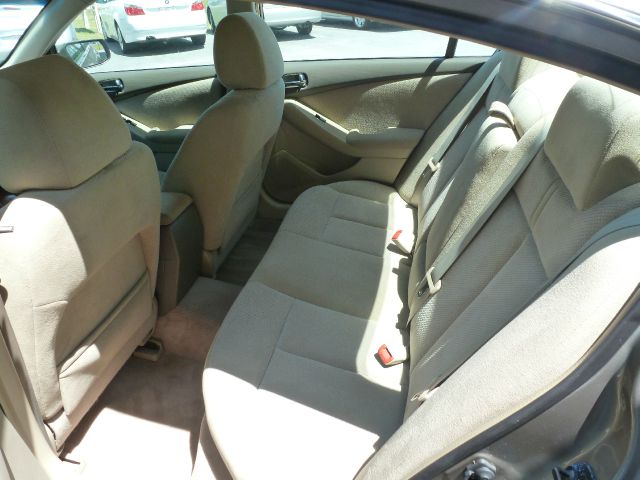 2008 Nissan Altima SLT Quad Cab 2WD