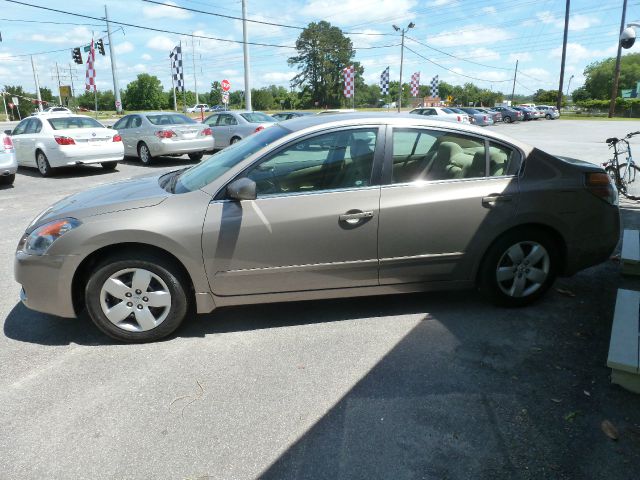 2008 Nissan Altima SLT Quad Cab 2WD